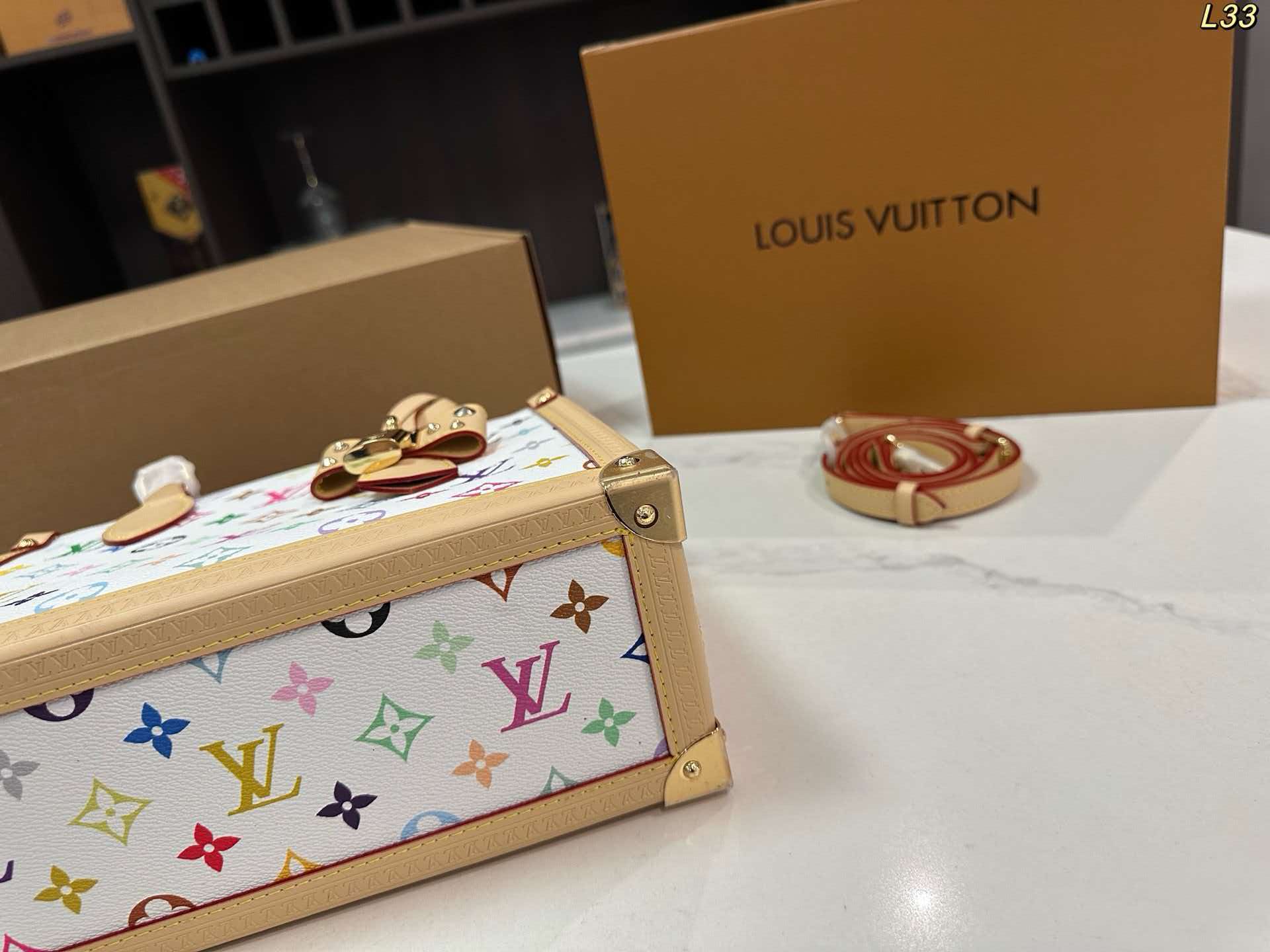LV OnTheGo PM White Multicolore