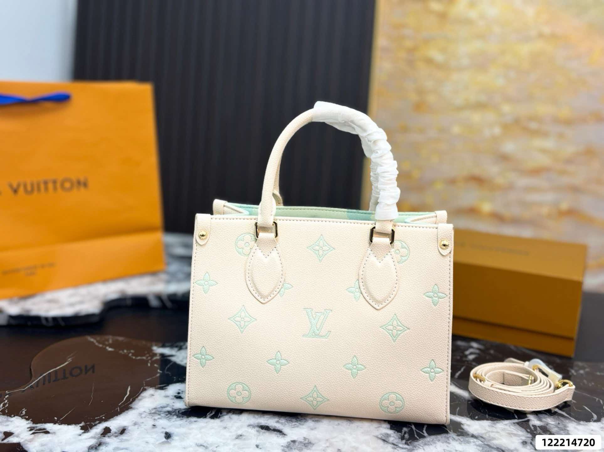 On‑The‑Go PM Cream Pink Empreinte Tote