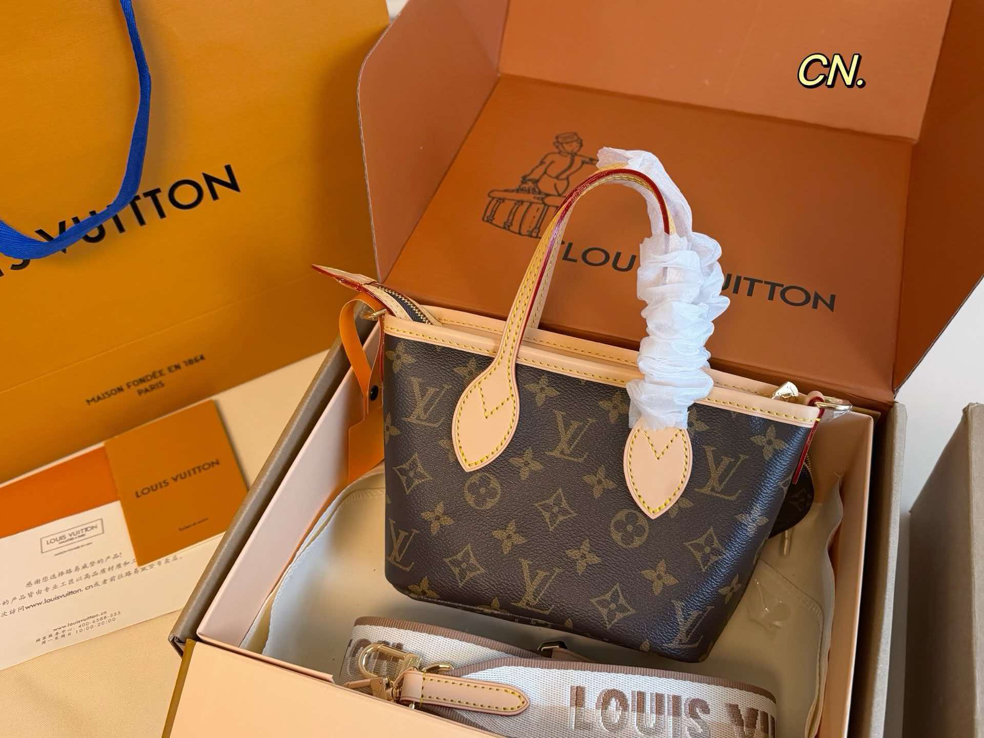LV Mini On‑The‑Go Monogram Canvas Tote Shoulder Crossbody Bag