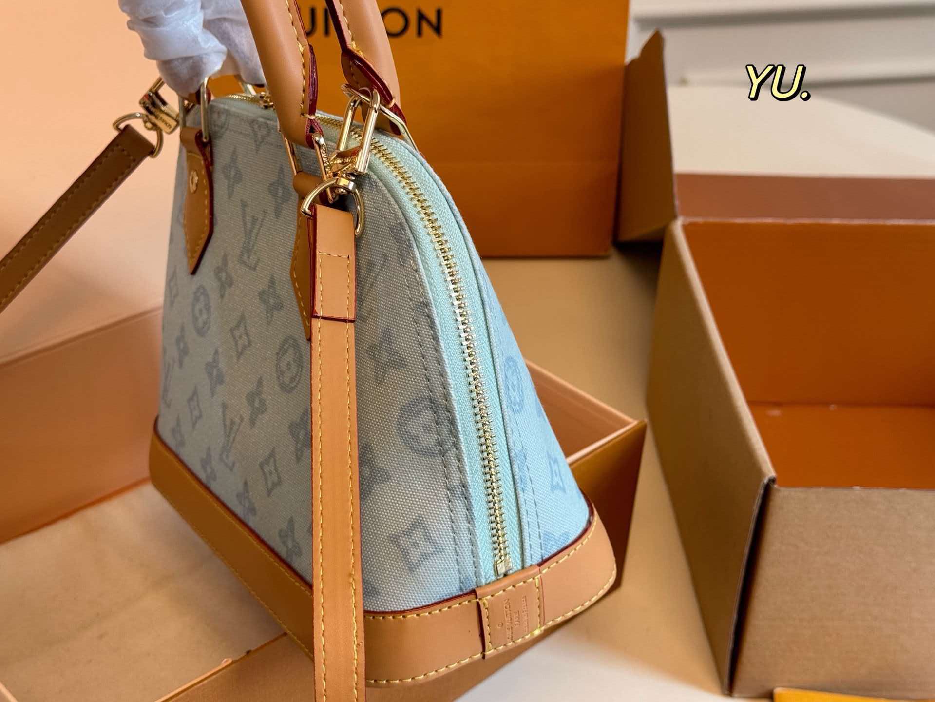 Vintage monogram LV Diane bag with adjustable shoulder strap