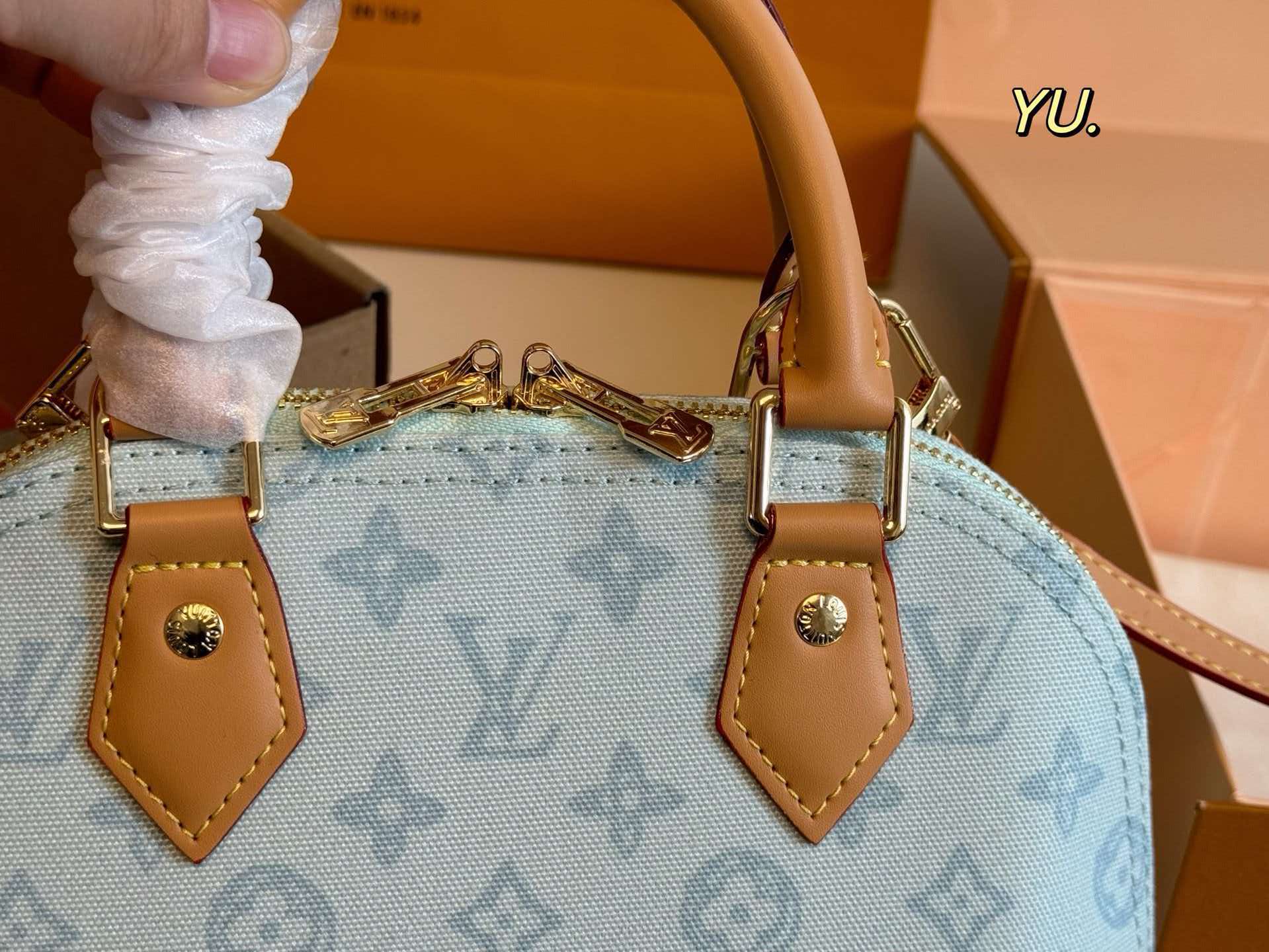 Vintage monogram LV Diane bag with adjustable shoulder strap
