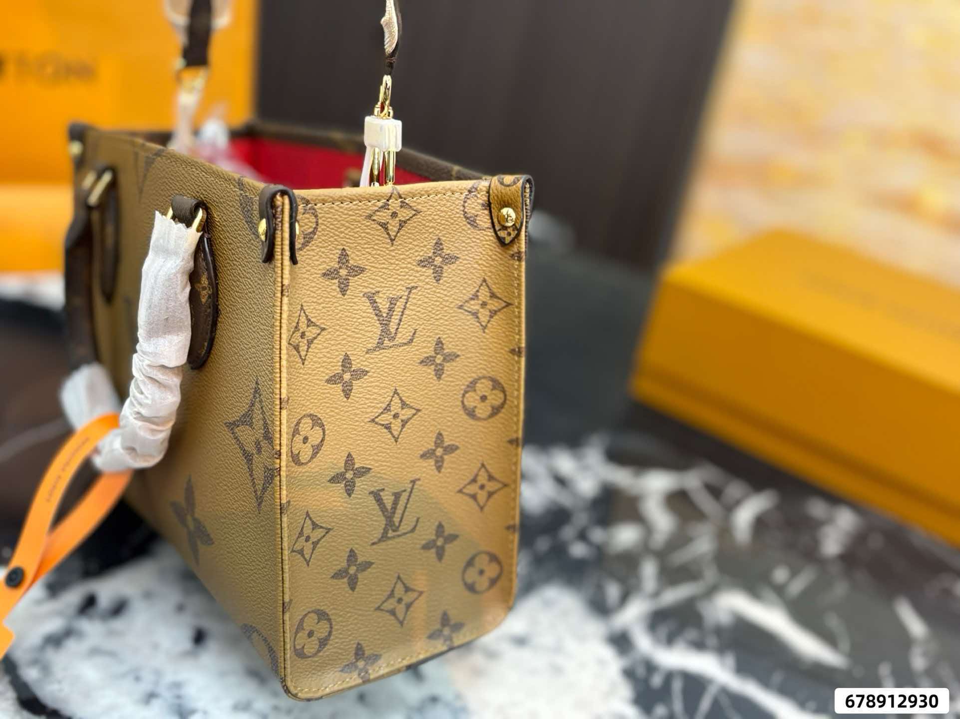 Reverse monogram large capacity tote bag women office daily handbag