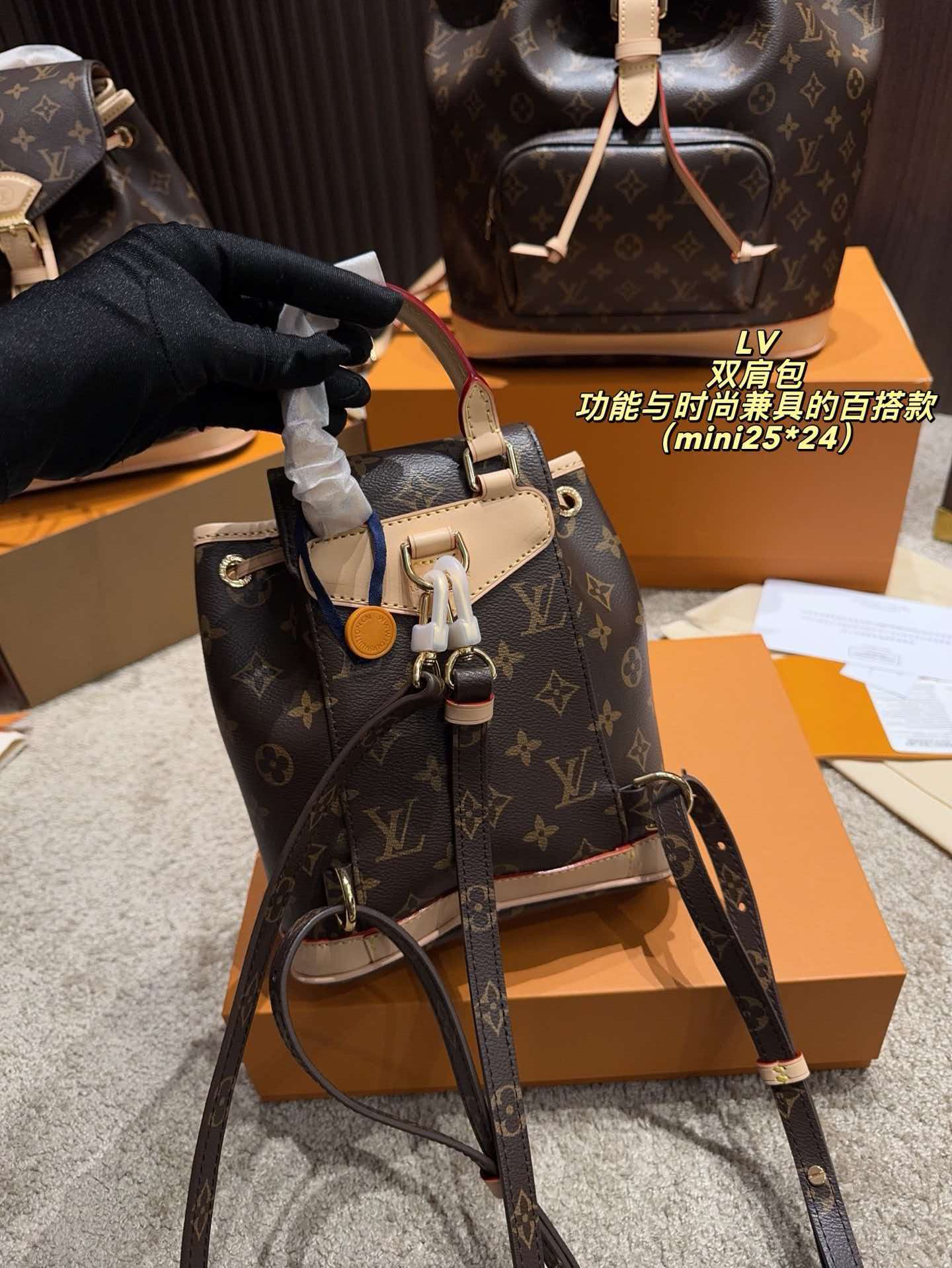 Monogram montsouris pm backpack gold‑tone hardware women large capacity rucksack