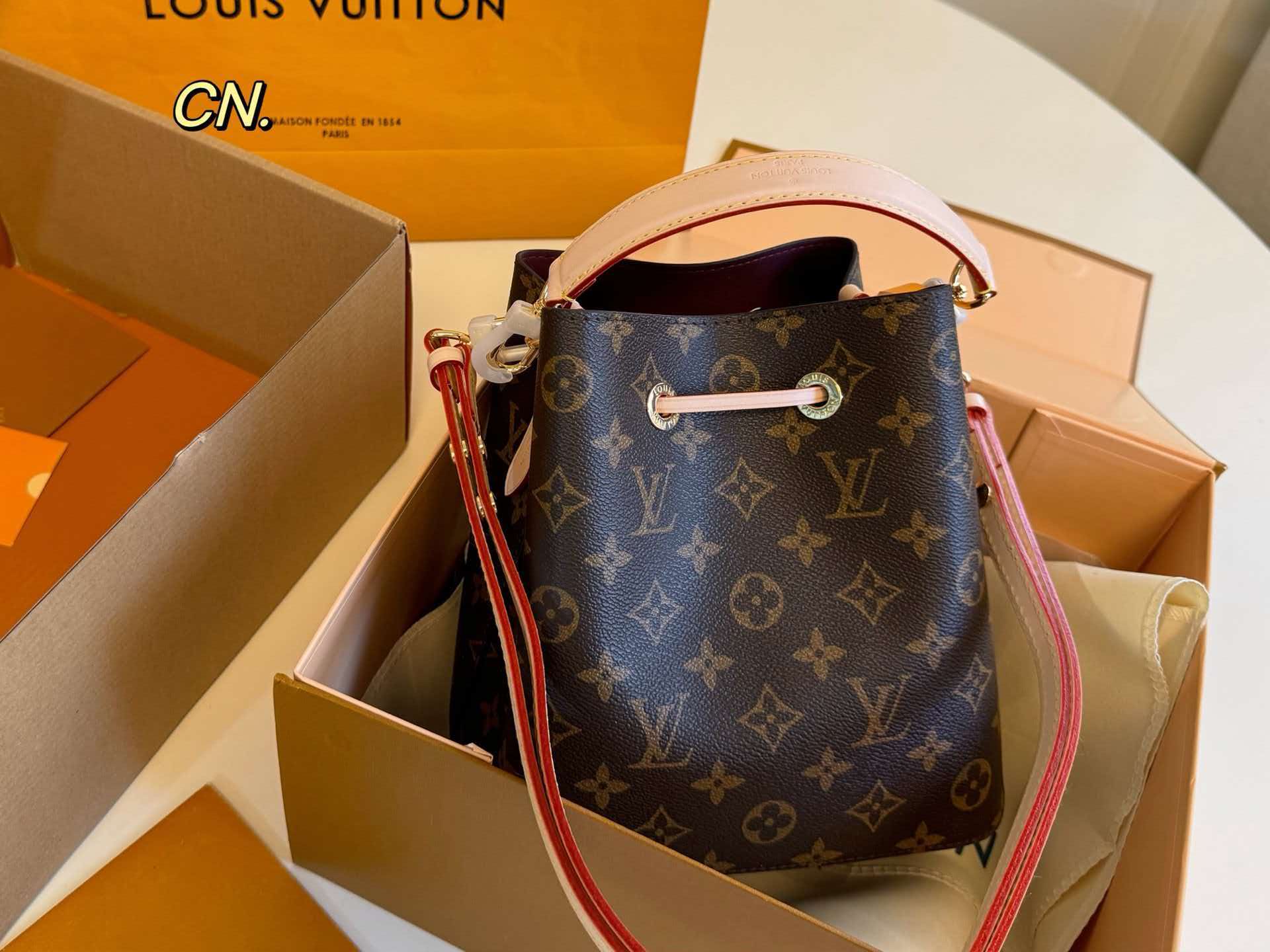 Monogram LV Néonoé BB mini bucket bag with drawstring closure, adjustable leather shoulder strap and polished gold‑tone hardware
