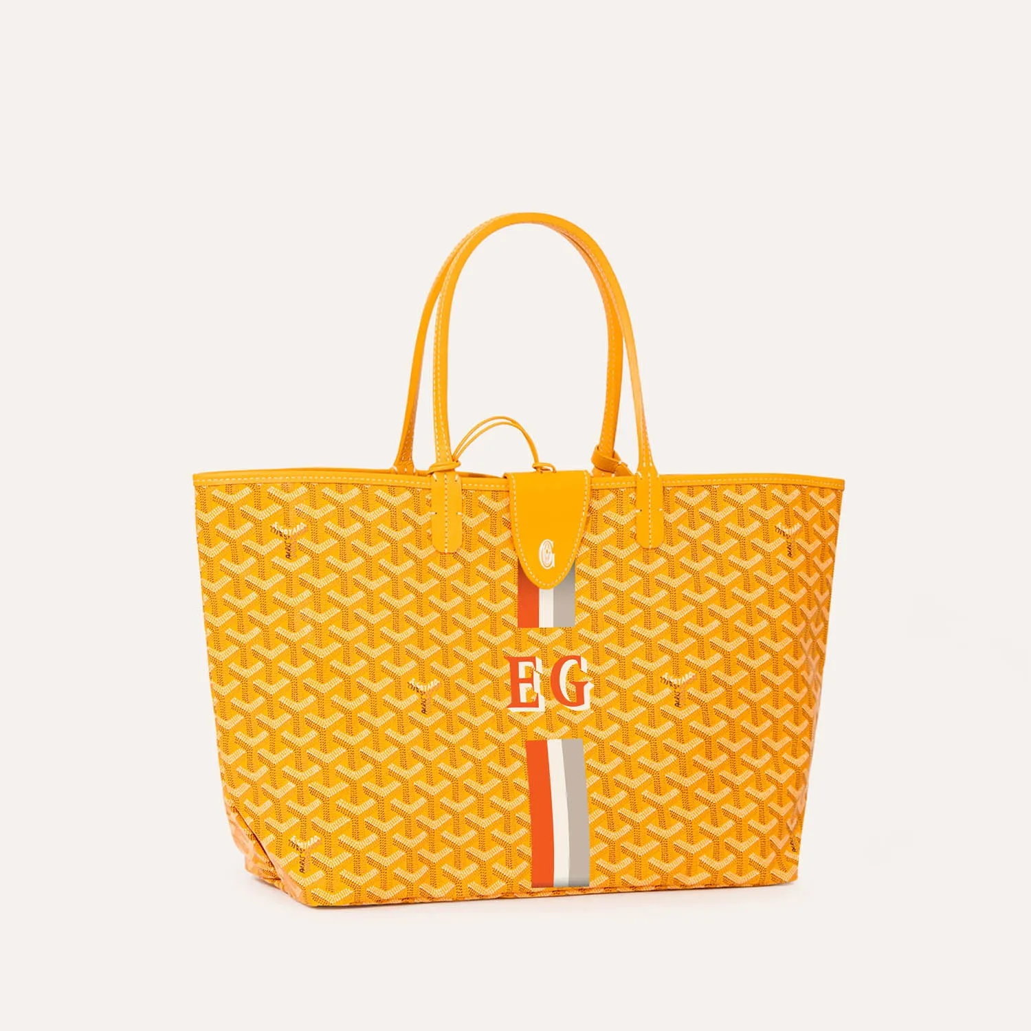 Goyard Saint Louis PM green reversible tote bag, iconic goyardine canvas, chevroches calfskin trim, hand‑painted stripes and initials detail, dual‑sided usable design